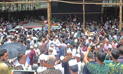 ইঞ্জিনিয়ার মোশাররফের জানাজা অনুষ্ঠিত, ‘জয় বাংলা’ স্লোগানে উত্তাল