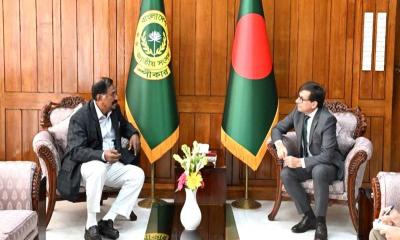 স্পিকারের সঙ্গে ফ্রান্সের রাষ্ট্রদূতের সৌজন্য সাক্ষাৎ