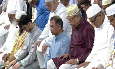 রাষ্ট্রপতি ও প্রধানমন্ত্রীর অংশগ্রহণে ঈদুল ফিতরের প্রধান জামাত অনুষ্ঠিত