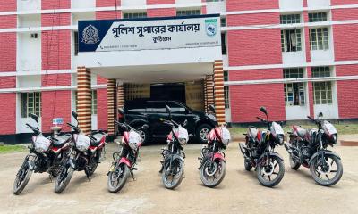 কুড়িগ্রামে ১০টি চোরাই মোটরসাইকেল উদ্ধার, গ্রেপ্তার ৯