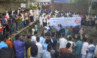 রায়পুরে খাল খনন কর্মসূচির উদ্বোধন