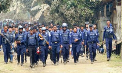 জঙ্গল সলিমপুরে যৌথ বাহিনীর ৪০০০ সদস্য, অভিযান ঠেকাতে কালভার্ট ভেঙে দিল সন্ত্রাসীরা
