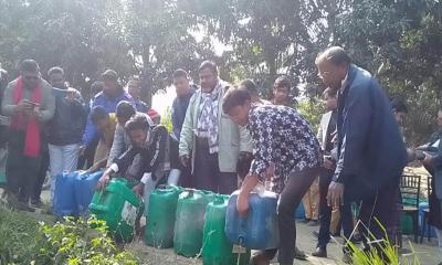 ভাঙ্গুড়ায় ৪১ ড্রাম ভেজাল মধু জব্দ