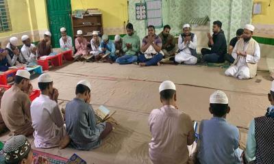 খালেদা জিয়ার সুস্থতা কামনায় ঢাকা বিশ্ববিদ্যালয় বগুড়া স্টুডেন্টস এসোসিয়েশনের দোয়া মাহফিল