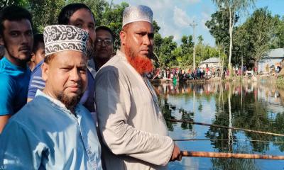 দেবীগঞ্জে টিকিট কেটে মাছ শিকারের প্রতিযোগিতা