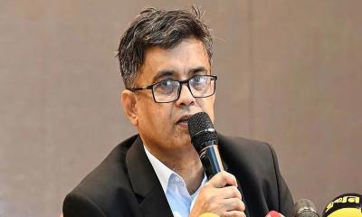 সাজাপ্রাপ্ত আসাদুজ্জামান খান কামালকে দিয়ে প্রত্যর্পণের শুরুটা হবে
