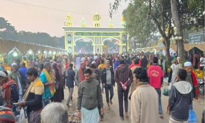 বিশ্ব শান্তি কামনায় শেষ হলো জাকের মঞ্জিলের চার দিনব্যাপী উরস