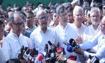 গণতন্ত্রকে আবারও ধ্বংস করার চেষ্টা করা হচ্ছে
