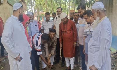 সোনারগাঁয়ে জলাবদ্ধতা নিরসনে ড্রেন নির্মাণ কাজের উদ্বোধন