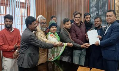 কুড়িগ্রাম-২ আসনে এনসিপির মনোনয়ন পত্র সংগ্রহ করলেন আতিক মুজাহিদ