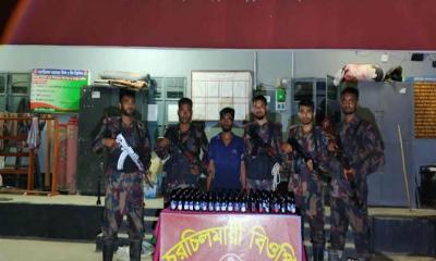 কুষ্টিয়ায় বিজিবির অভিযানে ১৮ লাখ টাকার চোরাচালানী পণ্য জব্দ