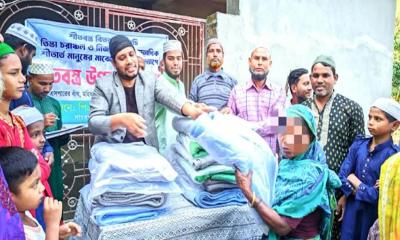 তীব্র শীতে তিস্তার চরাঞ্চলে শীতবস্ত্র বিতরণ