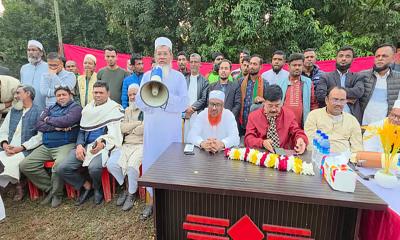 পিতা ধানের শীষ-পুত্র শাপলা কলি, রামগঞ্জে একই আঙিনায় ভিন্ন সুর
