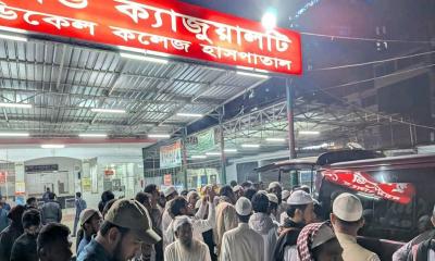 ময়মনসিংহ বড় মসজিদের মাদরাসা ছাত্রকে ছুড়িকাঘাত: আশঙ্কাজনক অবস্থায় ঢামেকে রেফার