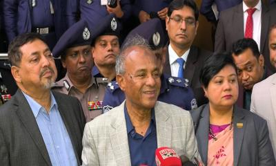 কেন্দ্র দখলের চেষ্টা করলে কাউকেই ছাড় নয় : স্বরাষ্ট্র উপদেষ্টা