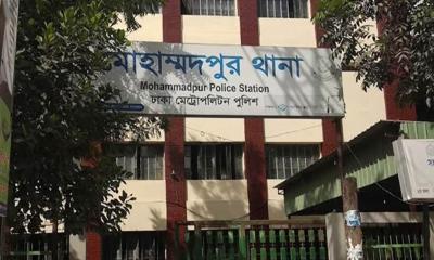 ৬টি পেট্রোল বোমা ও দেশীয় অস্ত্রসহ মোহাম্মদপুরে গ্রেপ্তার ১