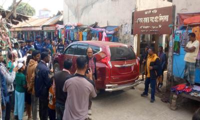 মধ্যনগরে শিক্ষক সংকট দ্রুত সমাধানের আশ্বাস দিলেন ডা. বিধান রঞ্জন রায়