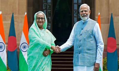 শেখ হাসিনাকে ‘মোদির বোন’ আখ্যা দিলেন ওয়াইসি