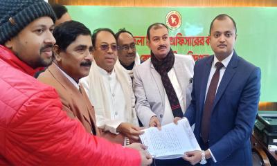 ফরিদপুর-১ আসনে খন্দকার নাসিরুল ইসলামের মনোনয়নপত্র দাখিল