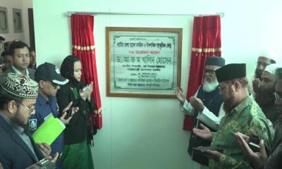 হজ্বে কোনো দুর্নীতি বরদাশত নয়: উপদেষ্টা খালিদ হোসেন