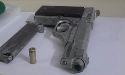 সাভারে বেড়েছে অবৈধ অস্ত্রের ঝনঝনানি