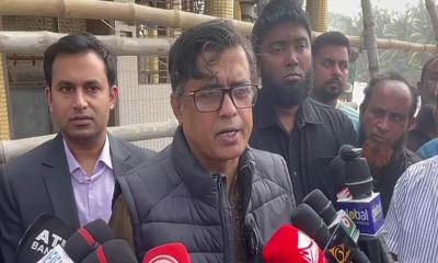 অলি-আউলিয়ার দেশে মাজারে আঘাত নিন্দনীয়