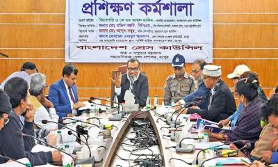 বস্তুনিষ্ঠ সংবাদ প্রকাশে সর্বদা সচেষ্ট থাকার আহ্বান