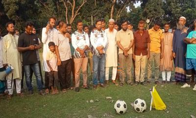 সালথায় আরাফাত রহমান কোকো স্মৃতি ফুটবল টুর্নামেন্টের উদ্বোধন