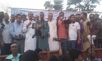 সন্দ্বীপে বিএনপির গণসংযোগ ও পথসভা