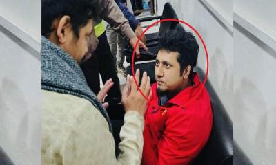 শাহবাগে ইনকিলাব মঞ্চের পাশে পিস্তলসহ যুবক আটক