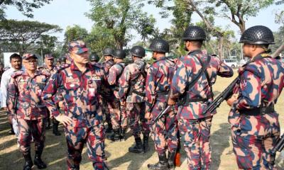 নির্বাচনে নিরাপত্তায় নোয়াখালী ও লক্ষ্মীপুরে ২৬ প্লাটুন বিজিবি মোতায়েন