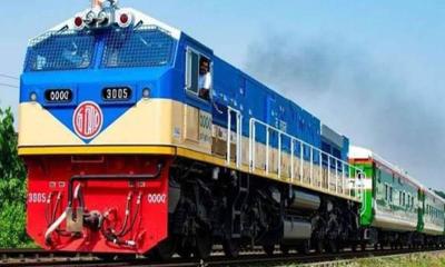 সীতাকুণ্ডে ট্রেনের ধাক্কায় যুবকের মৃত্যু
