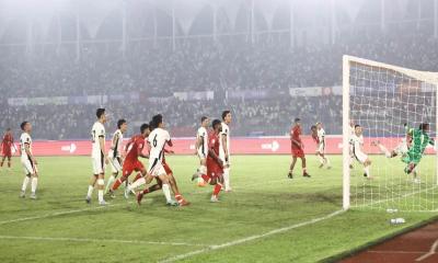 রোমাঞ্চকর ম্যাচে হংকংয়ের কাছে হার বাংলাদেশের