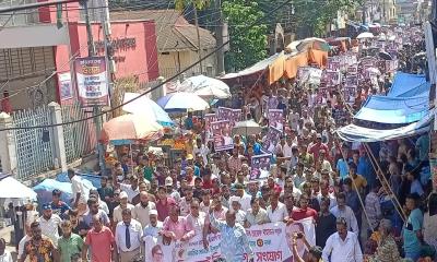 সুনামগঞ্জে বিএনপির ৩১ দফার লিফলেট বিতরণ