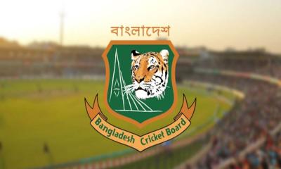 বারবার ব্যাটিং বিপর্যয়ে বাংলাদেশ: কোচ-খেলোয়াড়দের দায় কোথায়?