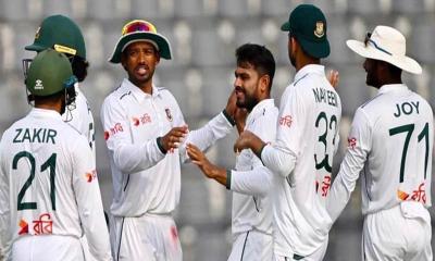 টেস্ট সিরিজের ১৪ সদস্যের দল ঘোষণা, ফিরলেন মাহমুদুল