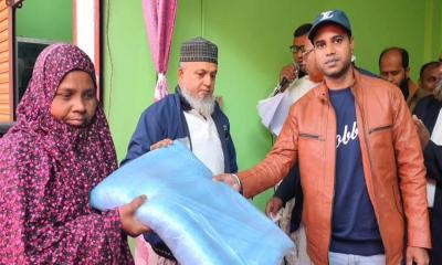 ভূঞাপুরে শীতার্তদের মাঝে কম্বল বিতরণ