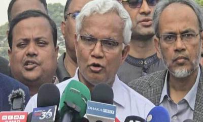 কাতারের এয়ার অ্যাম্বুলেন্সে আজ রাতেই লন্ডন যাচ্ছেন খালেদা জিয়া