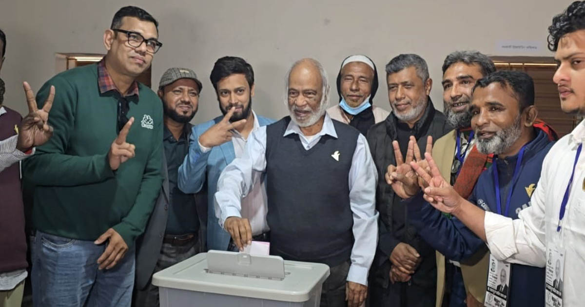 ভোটের মাধ্যমে দেশে গণতান্ত্রিক পরিবেশ সৃষ্টি হয়েছে: ড. আব্দুল মঈন খান