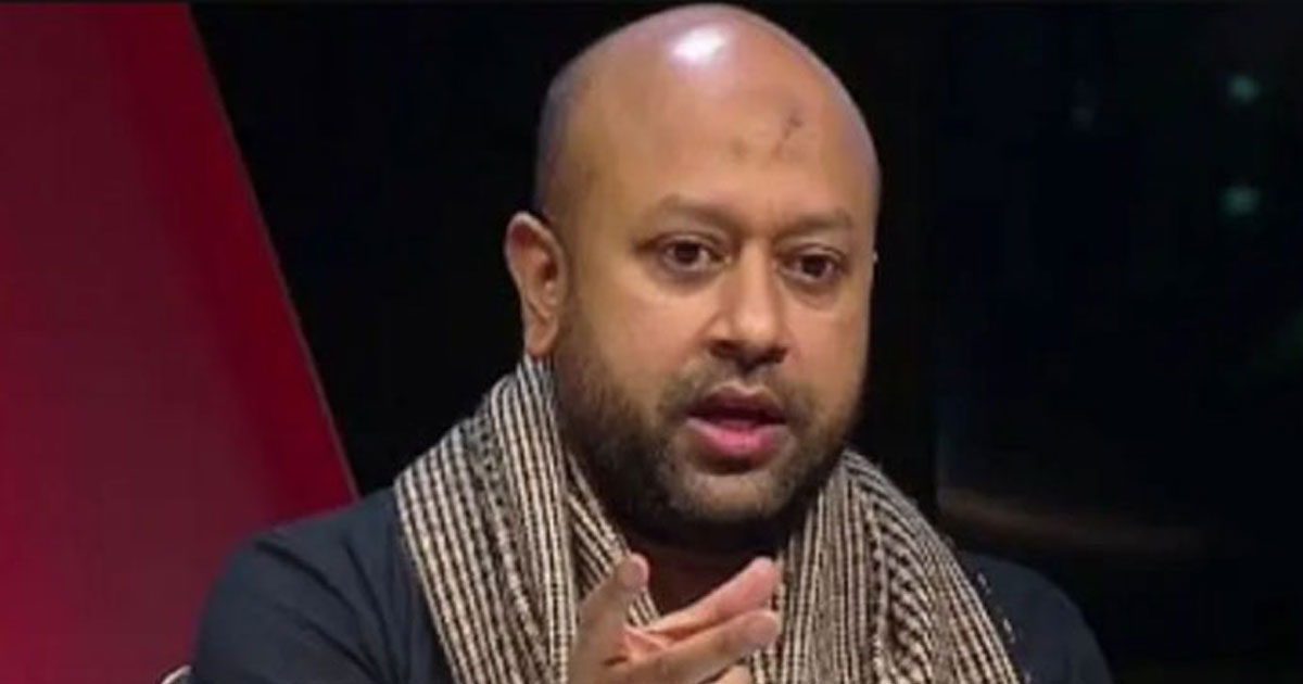 একদিনে ২২ লাখ টাকা অনুদান পেলেন ব্যারিস্টার ফুয়াদ