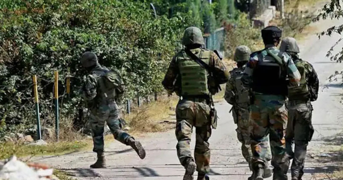 কাশ্মিরে ভারতীয় ১০ সৈন্য নিহত
