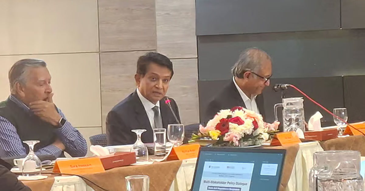 ‘সরকারের মেয়াদ তো ১২ ফেব্রুয়ারি পর্যন্ত, তবে ভয় কোথায়?’ বিচার বিভাগ নিয়ে আজাদের প্রশ্ন