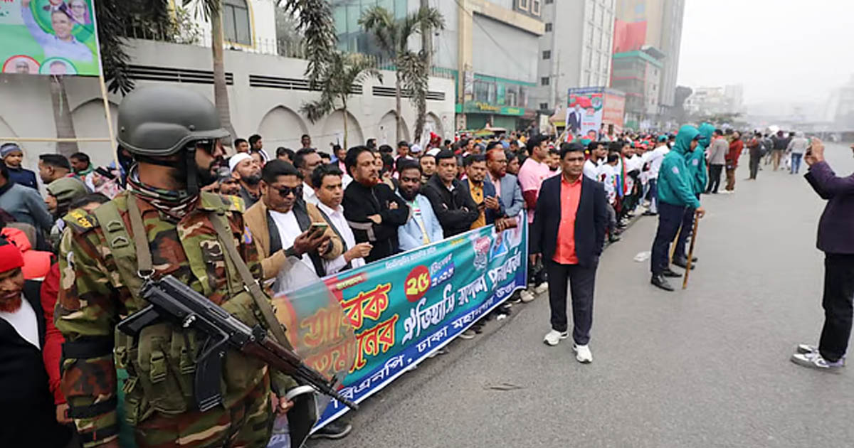 তারেক রহমানের প্রত্যাবর্তন: রাজধানীতে জনস্রোত ও নতুন মাত্রা
