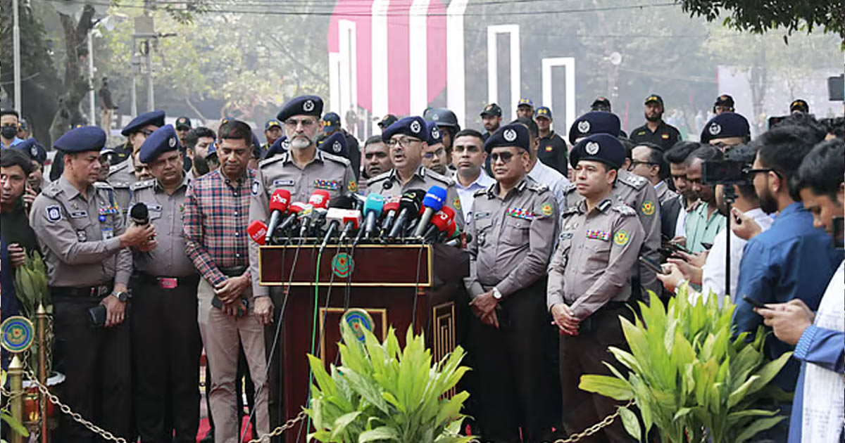 রাজধানীজুড়ে ডিএমপি ও র‍্যাবের কয়েক স্তরের সুরক্ষা বলয়