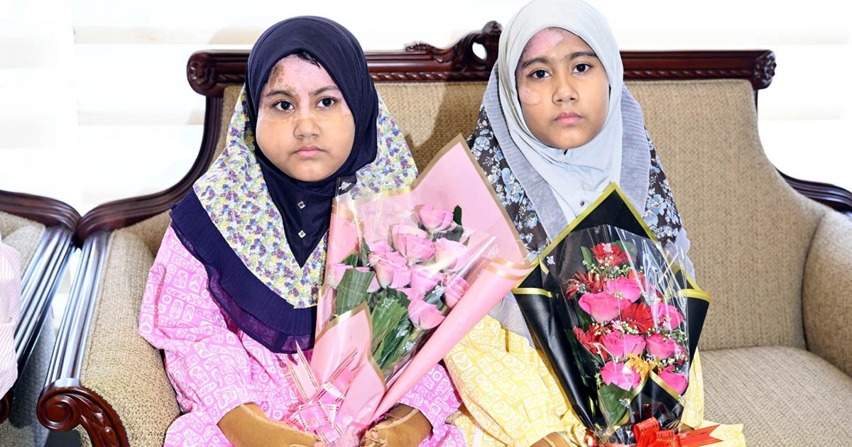সেই যমজ দুই শিশু সাড়ে তিন মাস পর বাড়ি ফিরলেন