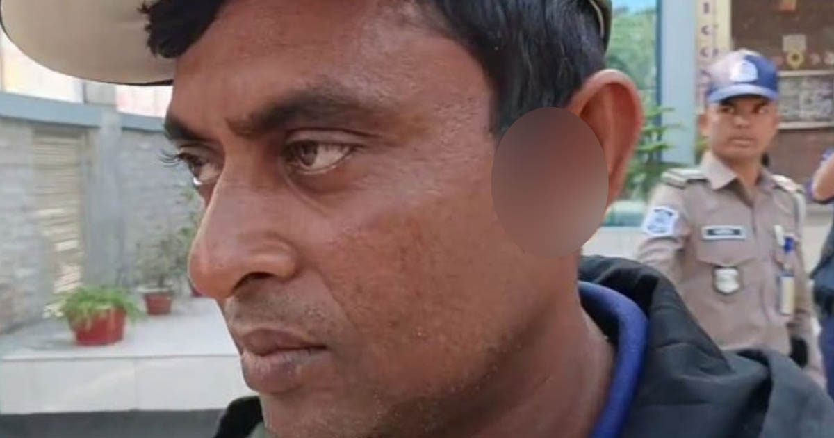 গোপালগঞ্জে ভোটকেন্দ্রে ককটেল বিস্ফোরণ, শিশু ও আনসারসহ আহত ৩