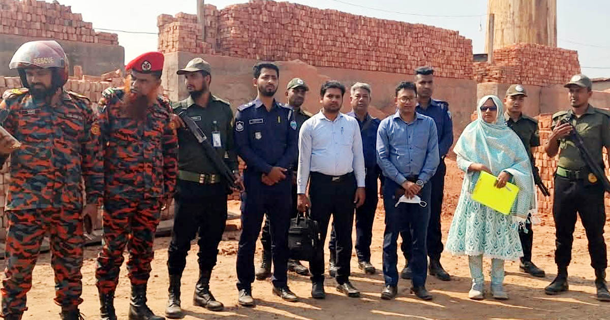 চাঁদপুরে দুই অবৈধ ইটভাটাকে ৭ লাখ টাকা জরিমানা