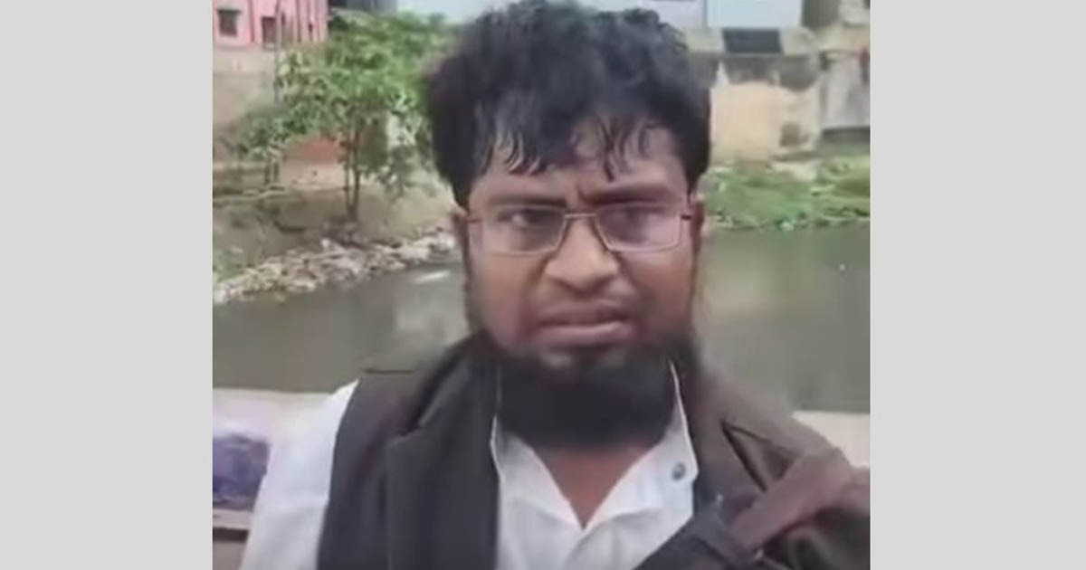 মসজিদের দানবাক্স চুরির সময় হাতেনাতে ধরা পড়লেন ভাইরাল সিদ্দিক