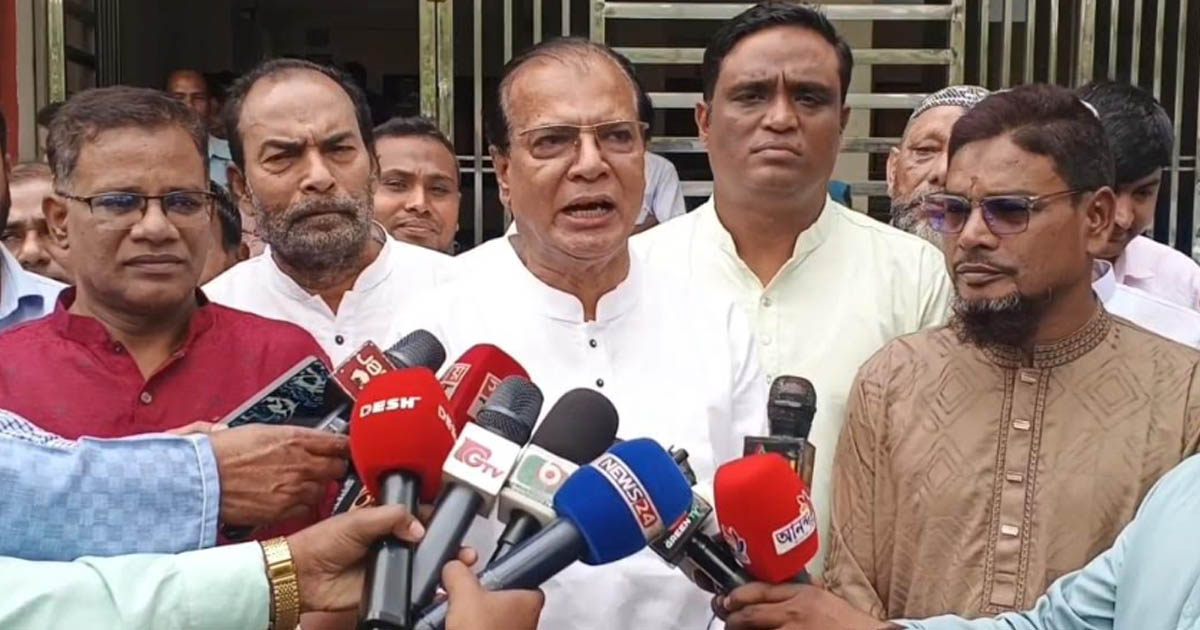 নির্ধারিত সময়ে অফিসে না থাকলে কঠোর ব্যবস্থা: ত্রাণমন্ত্রী