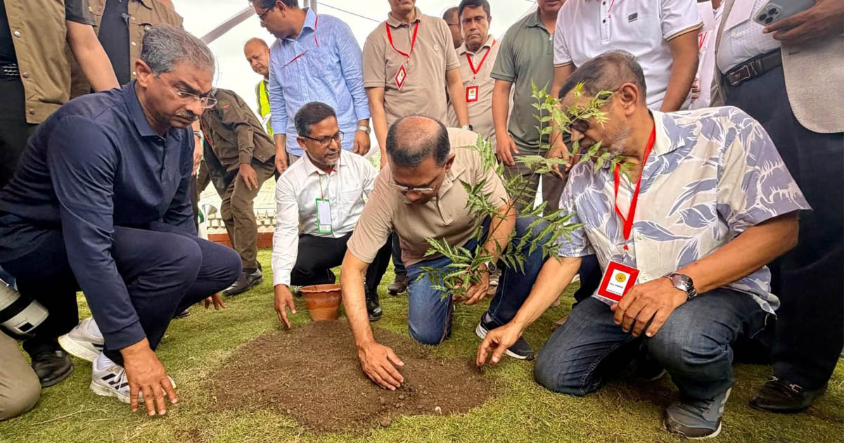 যশোর মেডিকেল কলেজে ৫০০ শয্যার হাসপাতালের ভিত্তিপ্রস্তর উদ্বোধন